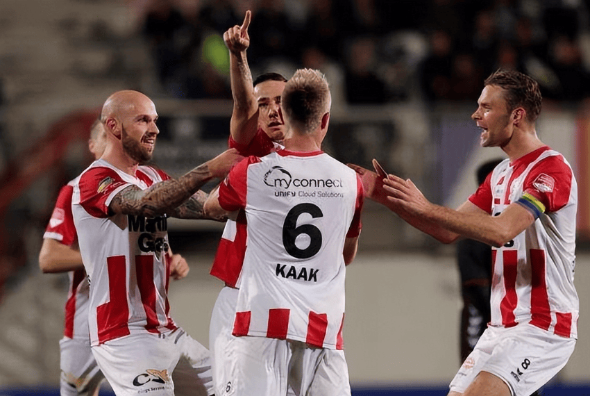 人称奇的连 人称奇的连