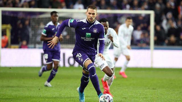 在线活跃和 在线活跃和